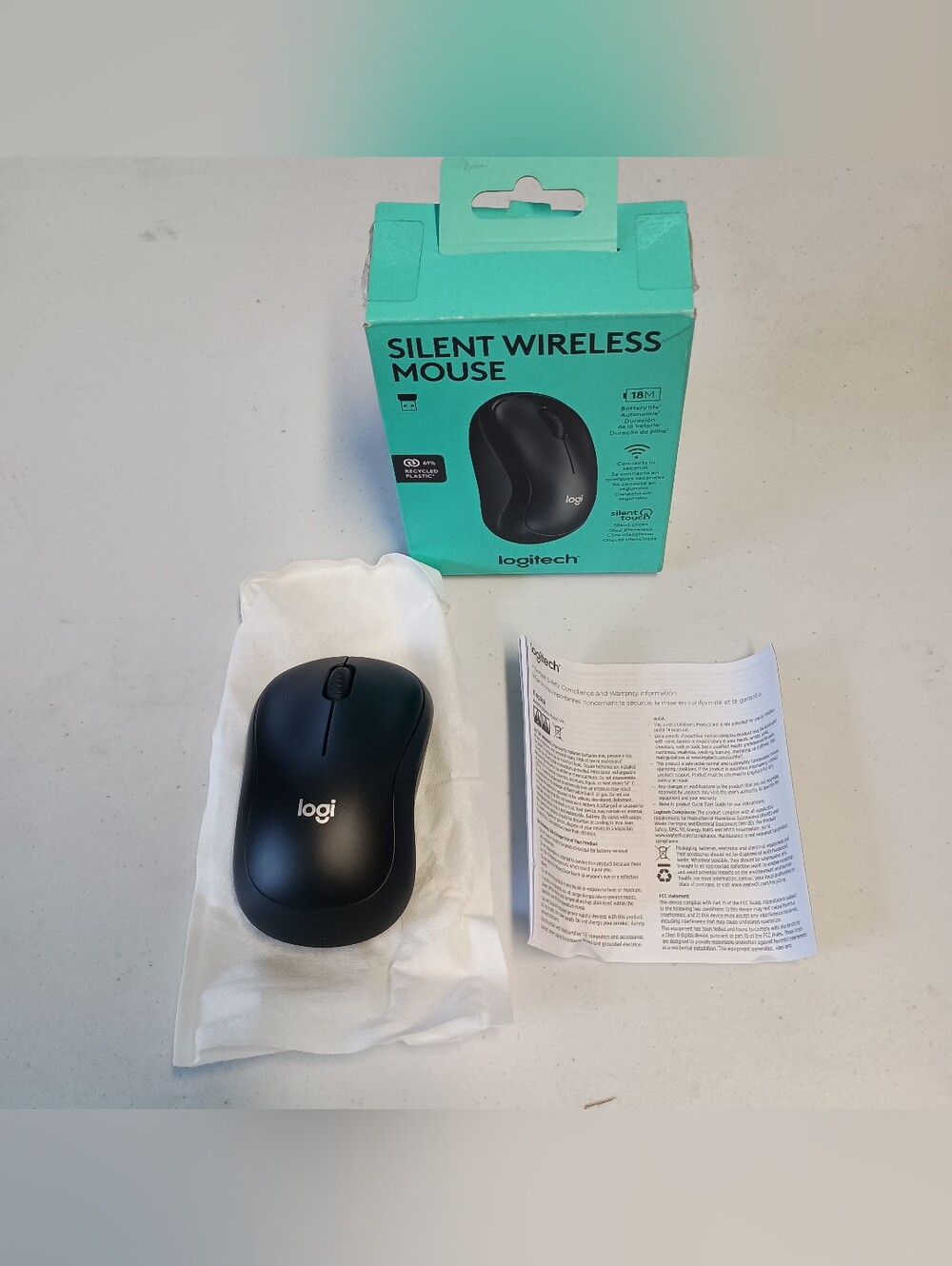 Logitech Silent Wireless Mouse Black M220 Battery Included New